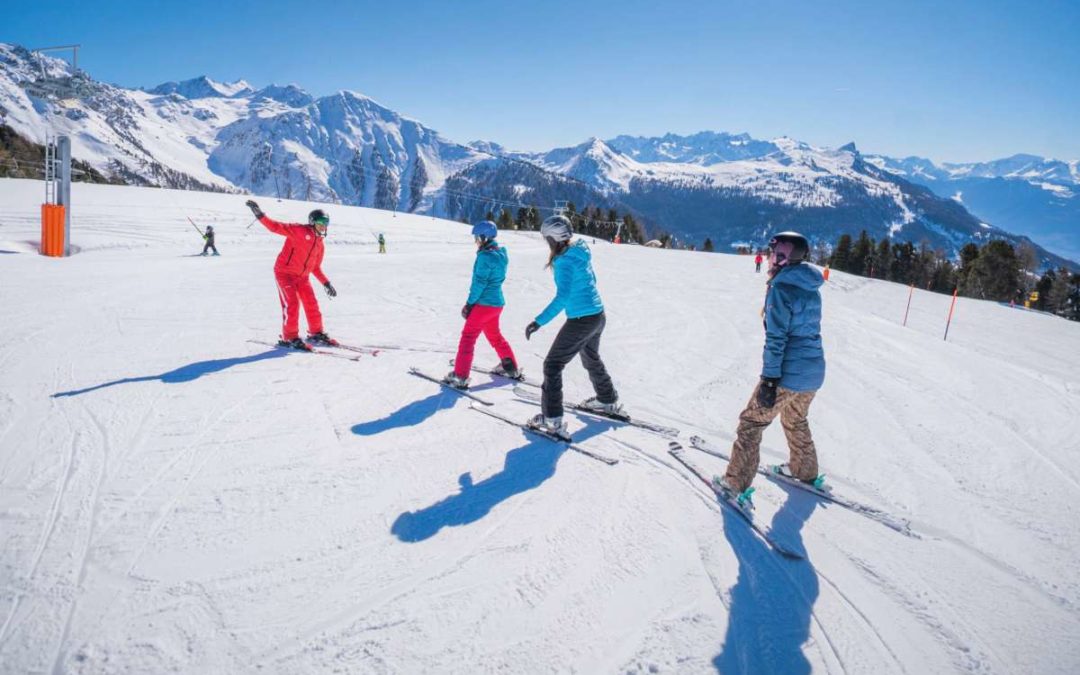 Un moniteur de ski dans son smartphone