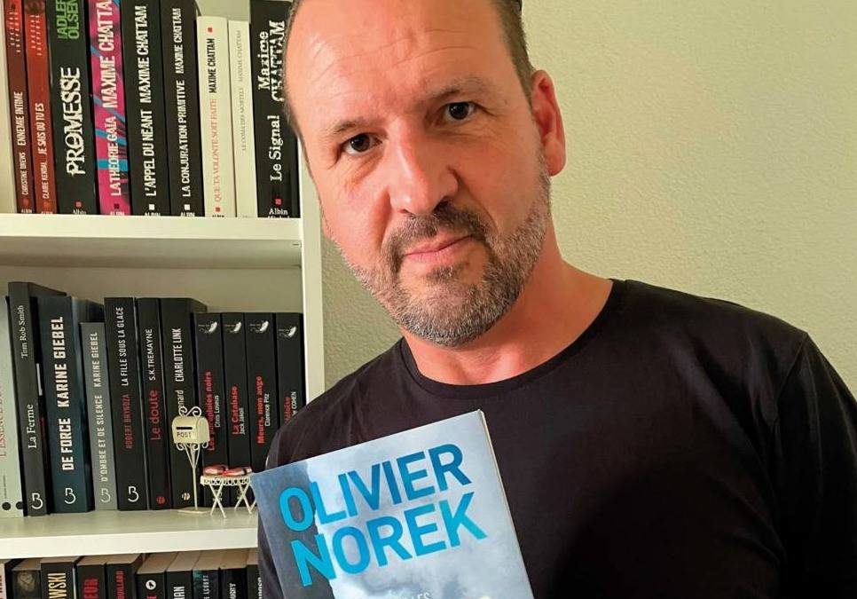 «Mes vacances sur les vagues du crime»