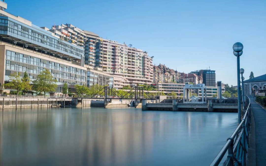 Construire des bureaux à Genève: la réponse à un besoin?